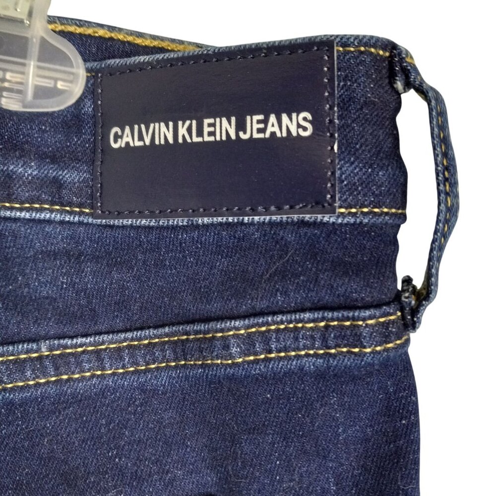 Calvin Klein Jeans Size 14 Bermuda Shorts Womens Dark Wash Denim Blue Classic - Picture 5 of 8